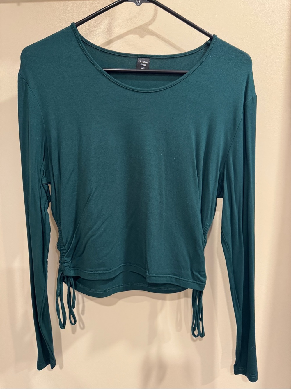 SHEIN Green Long-Sleeve Drawstring Side Top